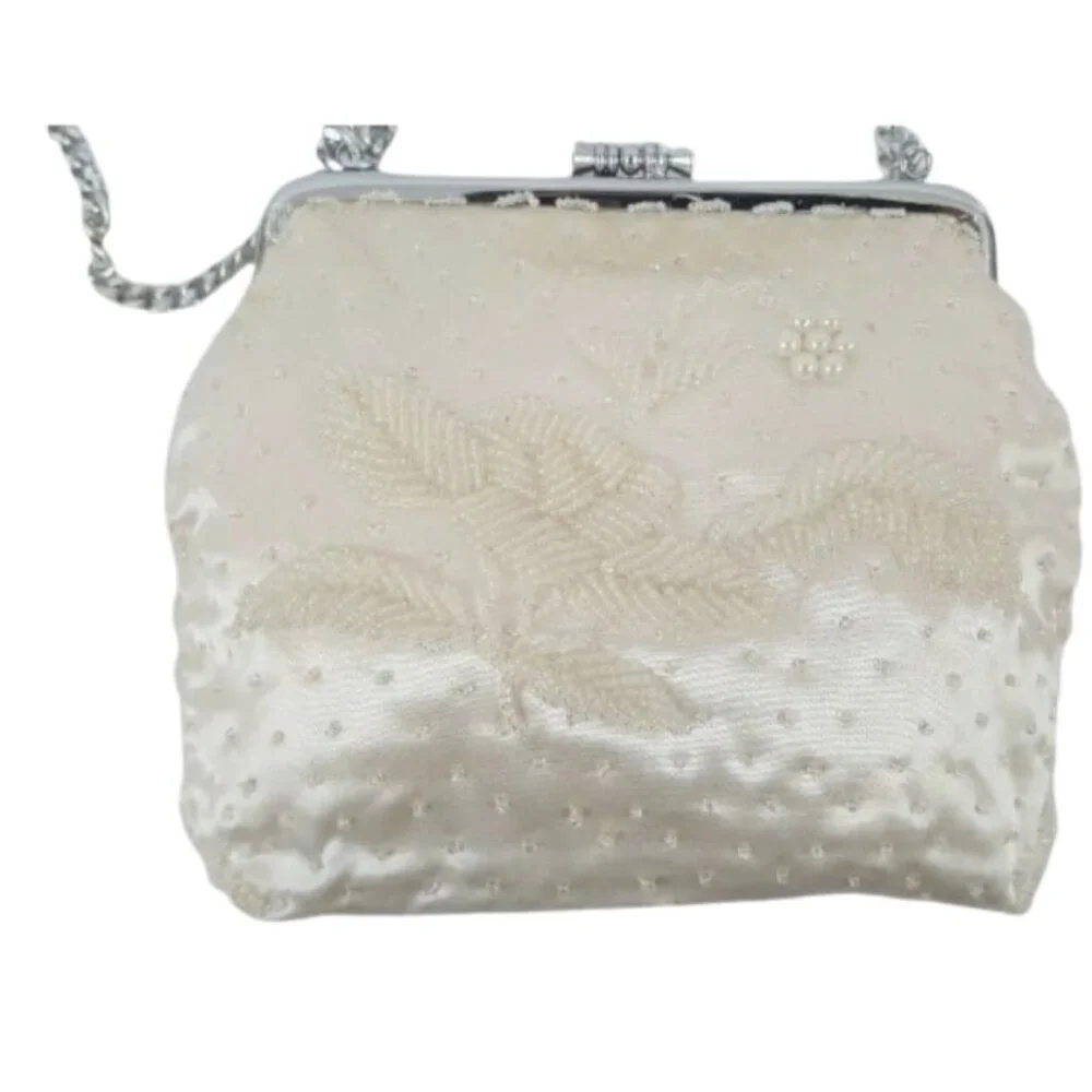Vintage 80s Remco of California Evening Clutch/Shoulder Ivory Iridescent Beaded